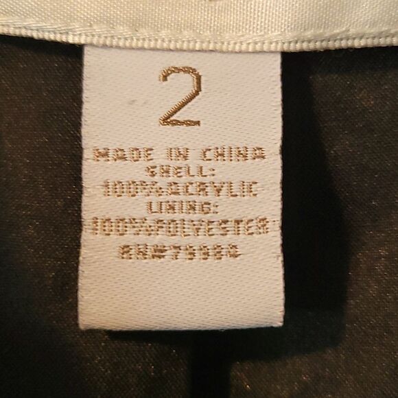 Beautiful chico's blazer  - Picture 5 of 6